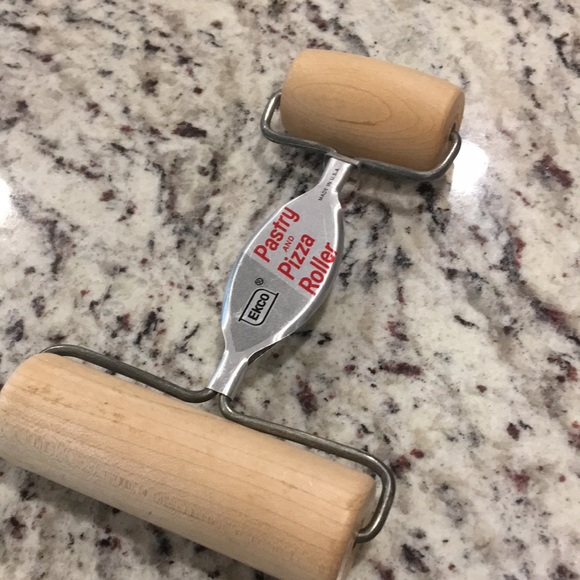 Pizza and pastry roller - Picture 1 of 6
